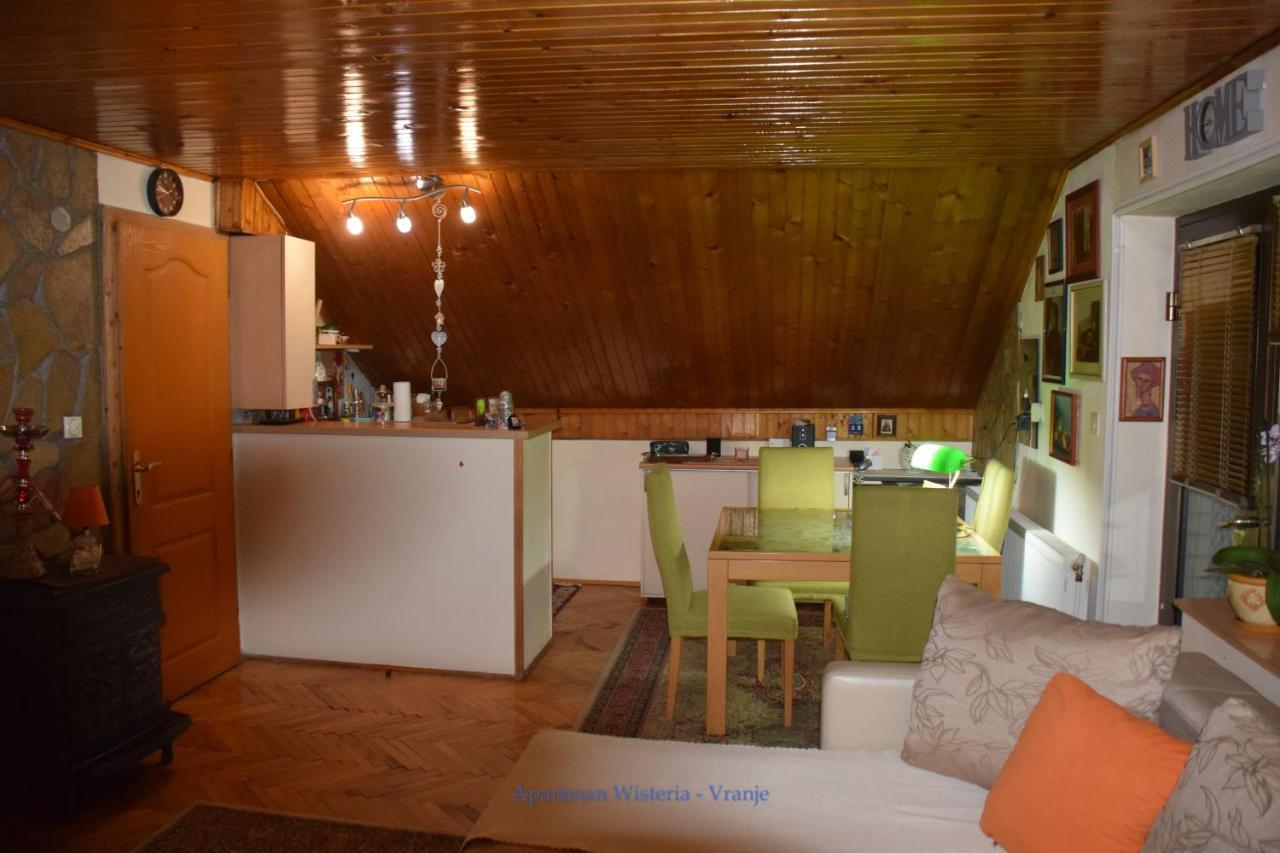 וראנג'ה Apartman Wisteria מראה חיצוני תמונה
