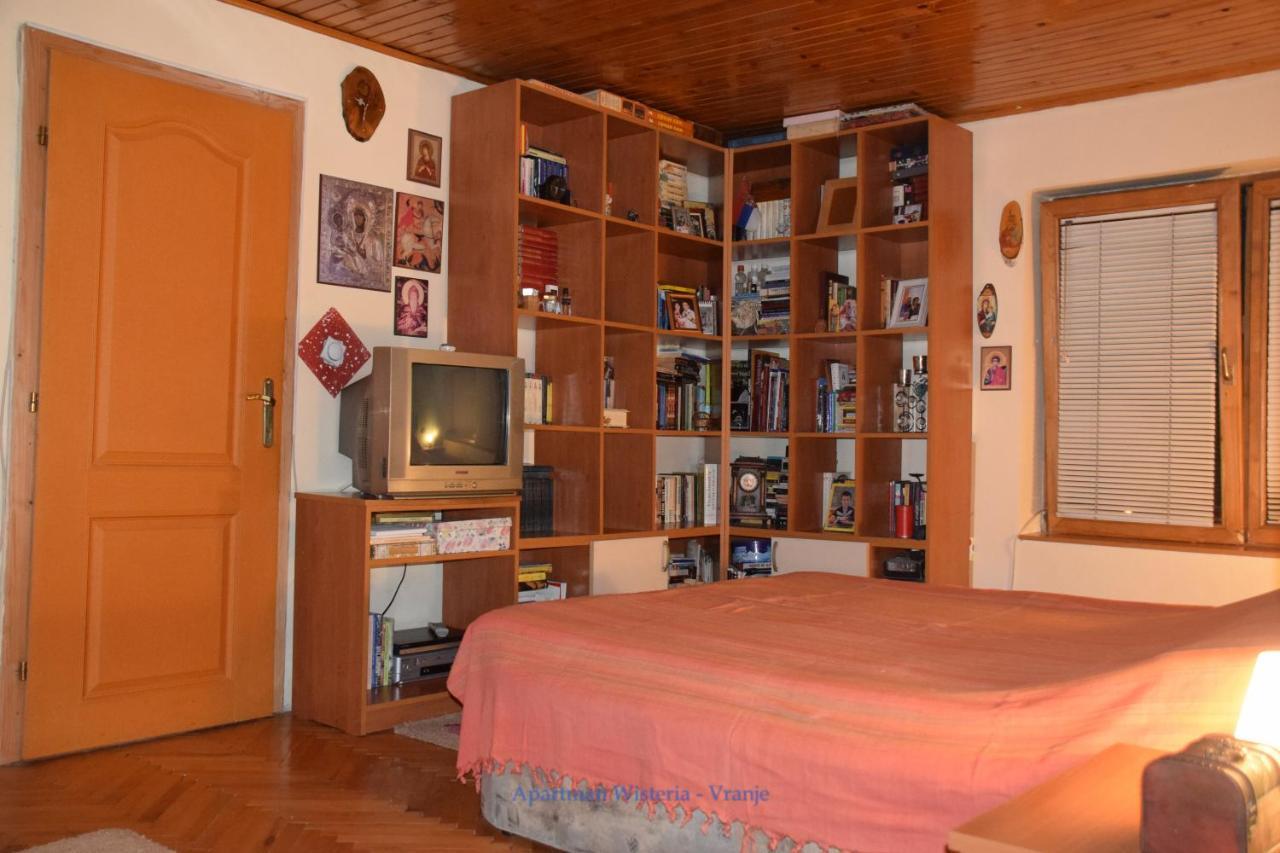 וראנג'ה Apartman Wisteria מראה חיצוני תמונה