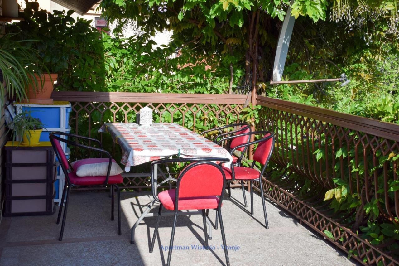 וראנג'ה Apartman Wisteria מראה חיצוני תמונה